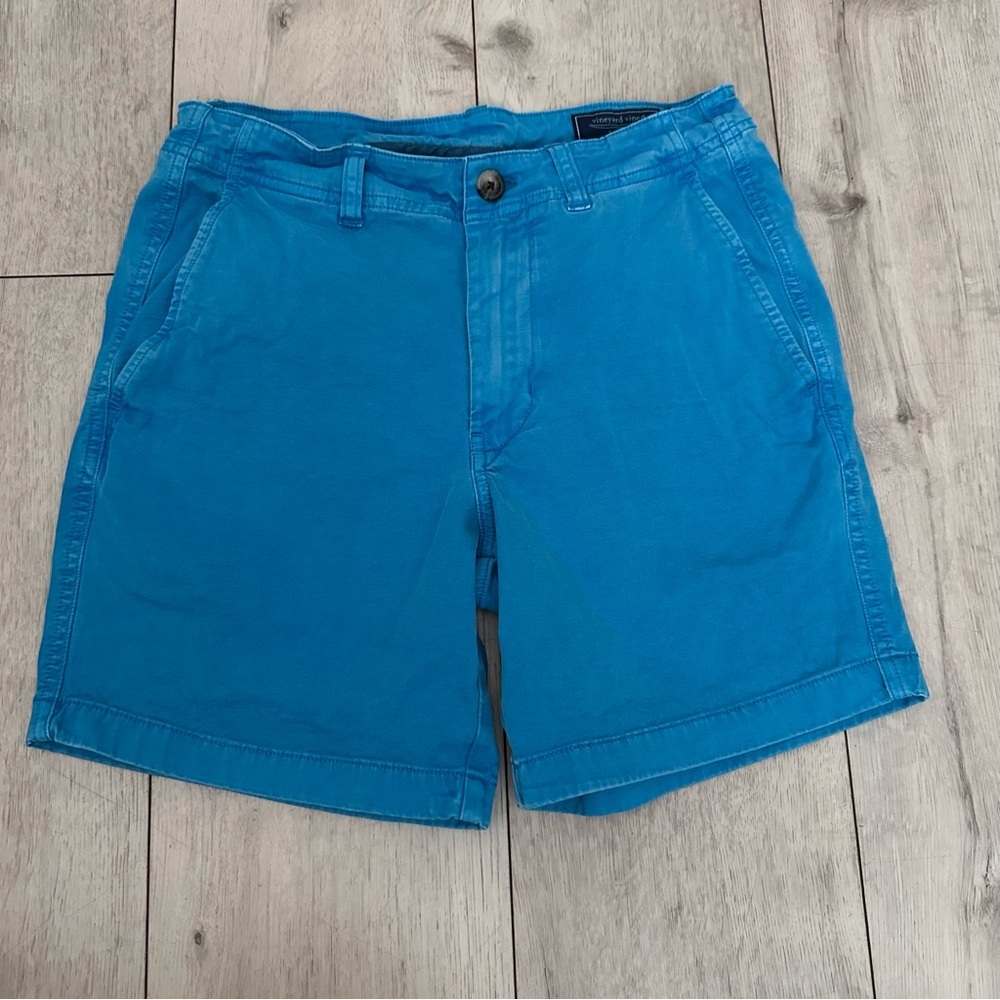 Vineyard Vines Bright Blue Flat Front Island shorts Size 28
